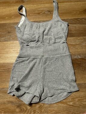 Abercrombie Women’s Ribbed Gray Sleep Set - Comfortable Loungewear